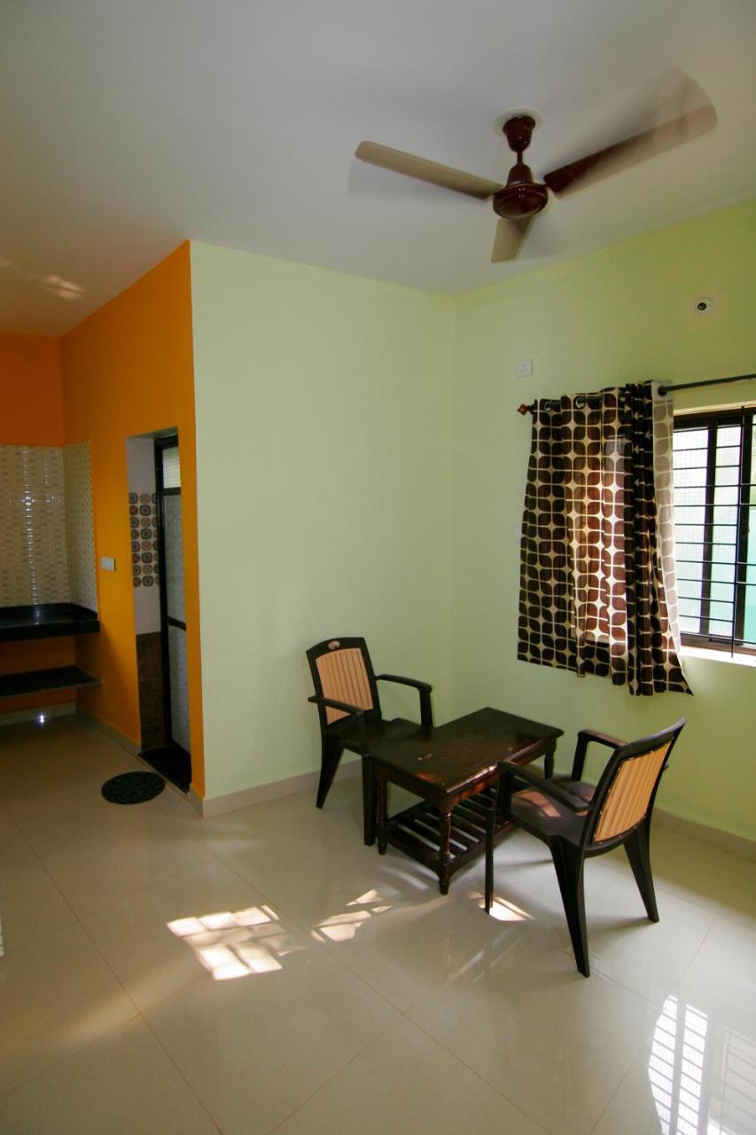 Rudra Holidays Guest House Arambol Exterior photo